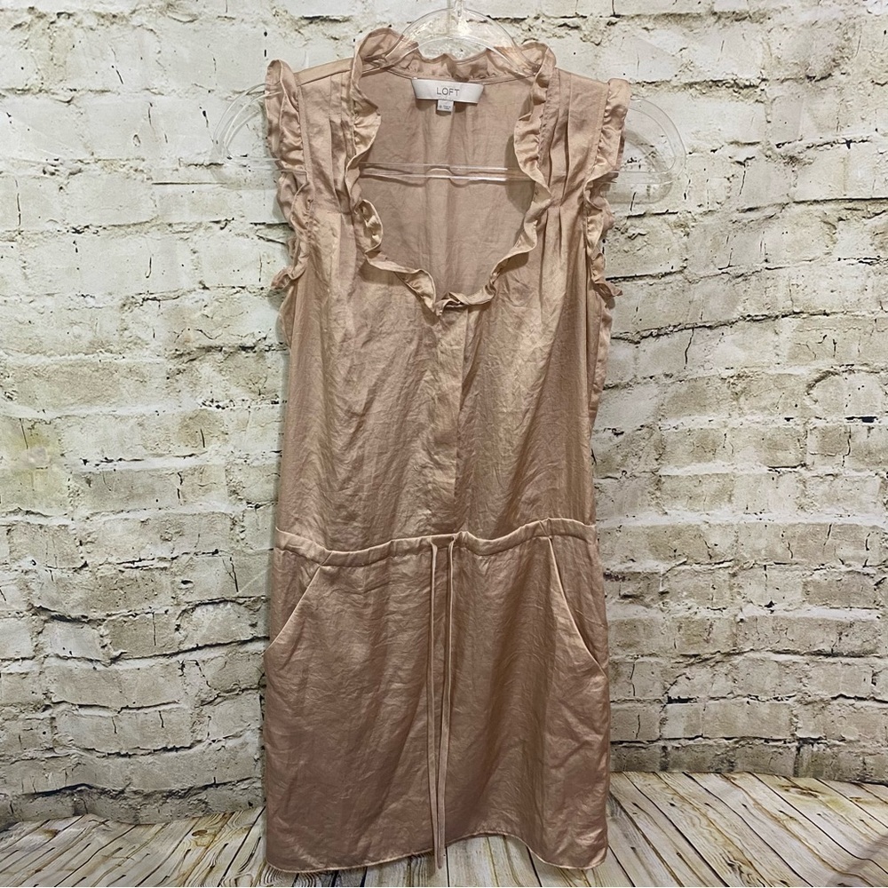 LOFT Wine Beige Ruffle Scoop Neck Sleeveless Silky Feel Dress With Pockets